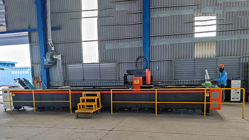 Đặc điểm nổi trội của máy cắt sắt thép công nghiệp 1 Máy cắt sắt thép công nghiệp và đặc điểm nổi trội