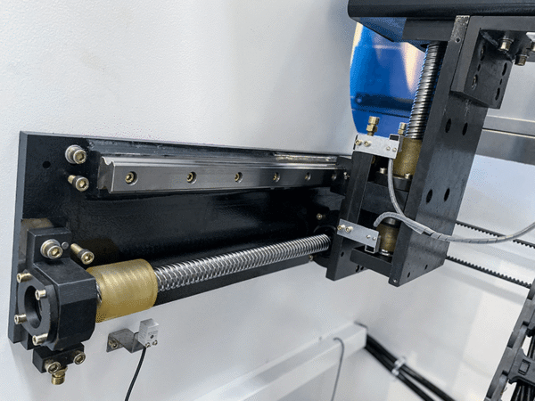 Máy chấn điện thủy lực CNC 27 Máy chấn điện thủy lực CNC - Ảnh 14