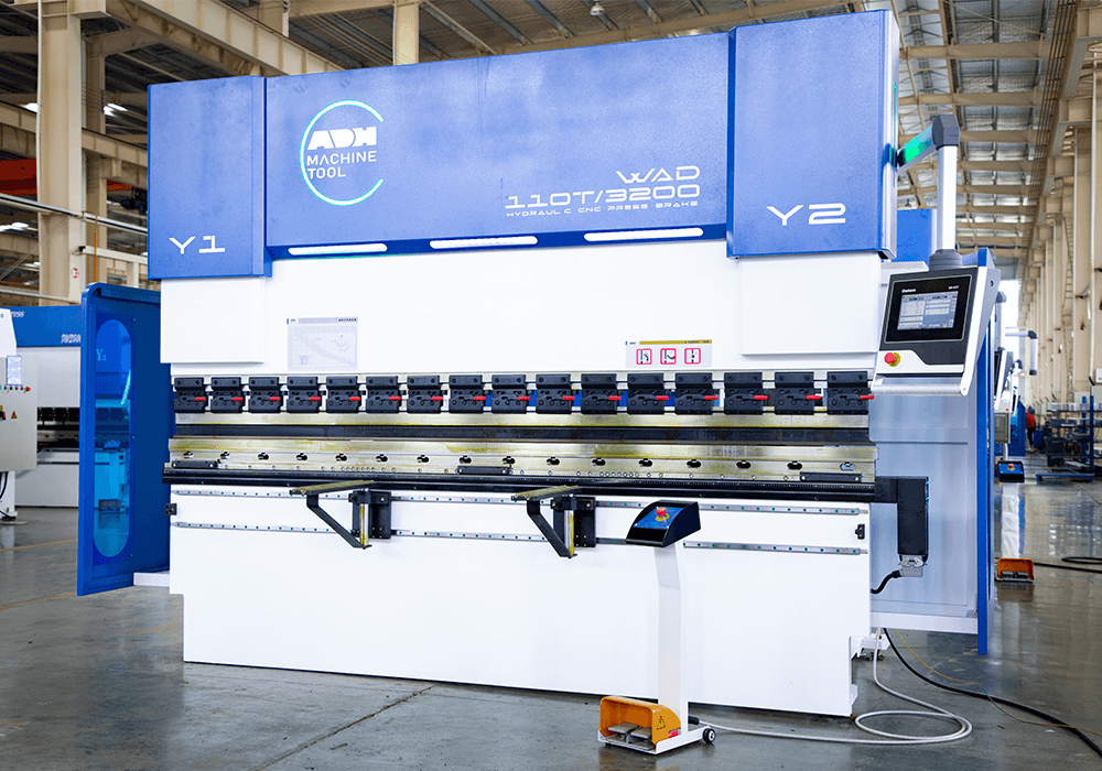 Máy chấn điện thủy lực CNC 2 Máy chấn điện thủy lực CNC - Ảnh 2