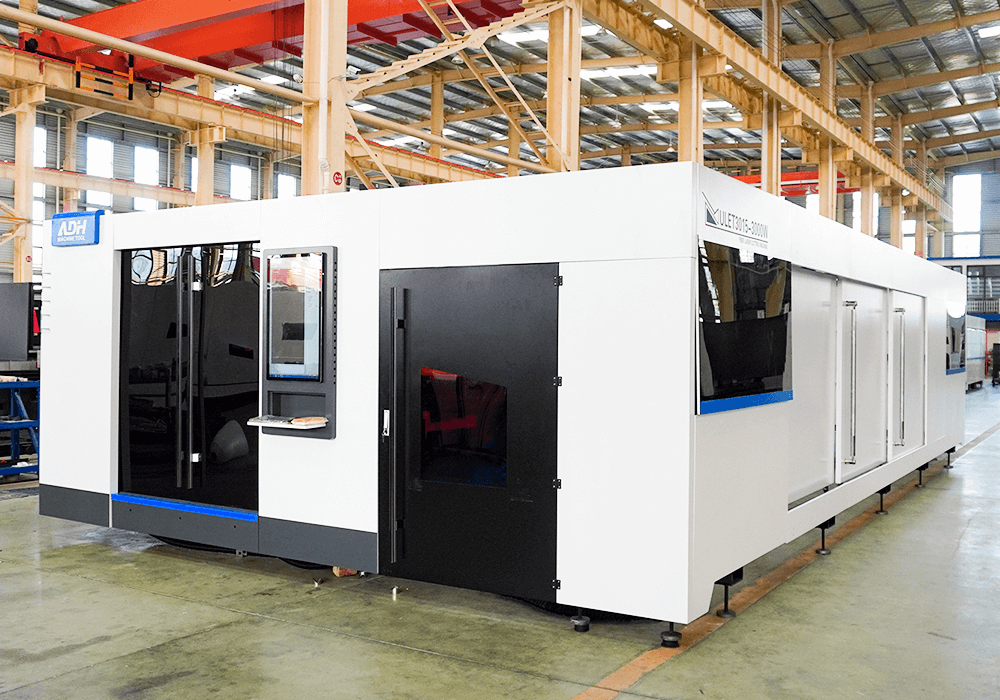 Máy cắt laser sợi quang tấm ống tích hợp có tủ quây ULET 2 Máy cắt laser sợi quang tấm ống tích hợp có tủ quây ULET - Ảnh 2